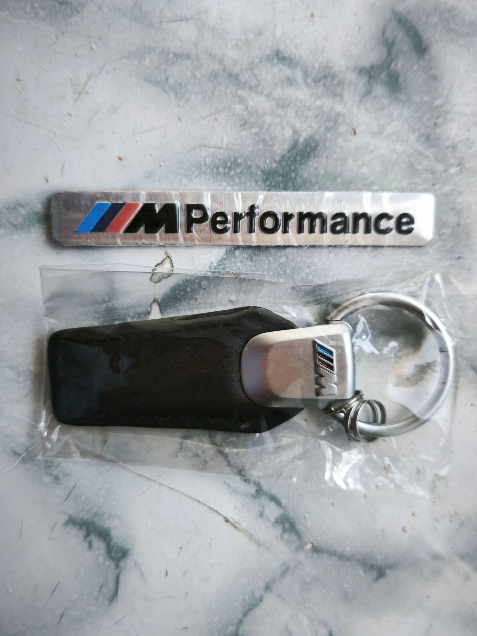 Porta chaves + autocolante BMW M performance 